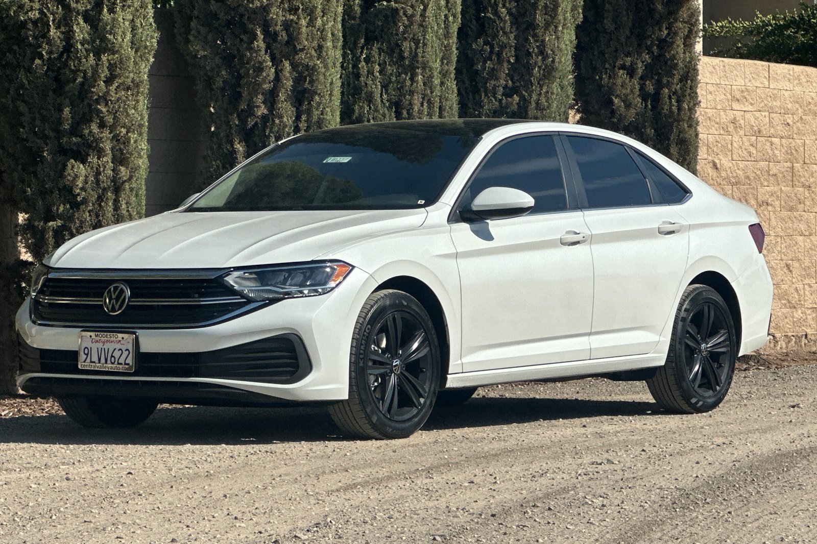 2024 Volkswagen Jetta SE photo 8