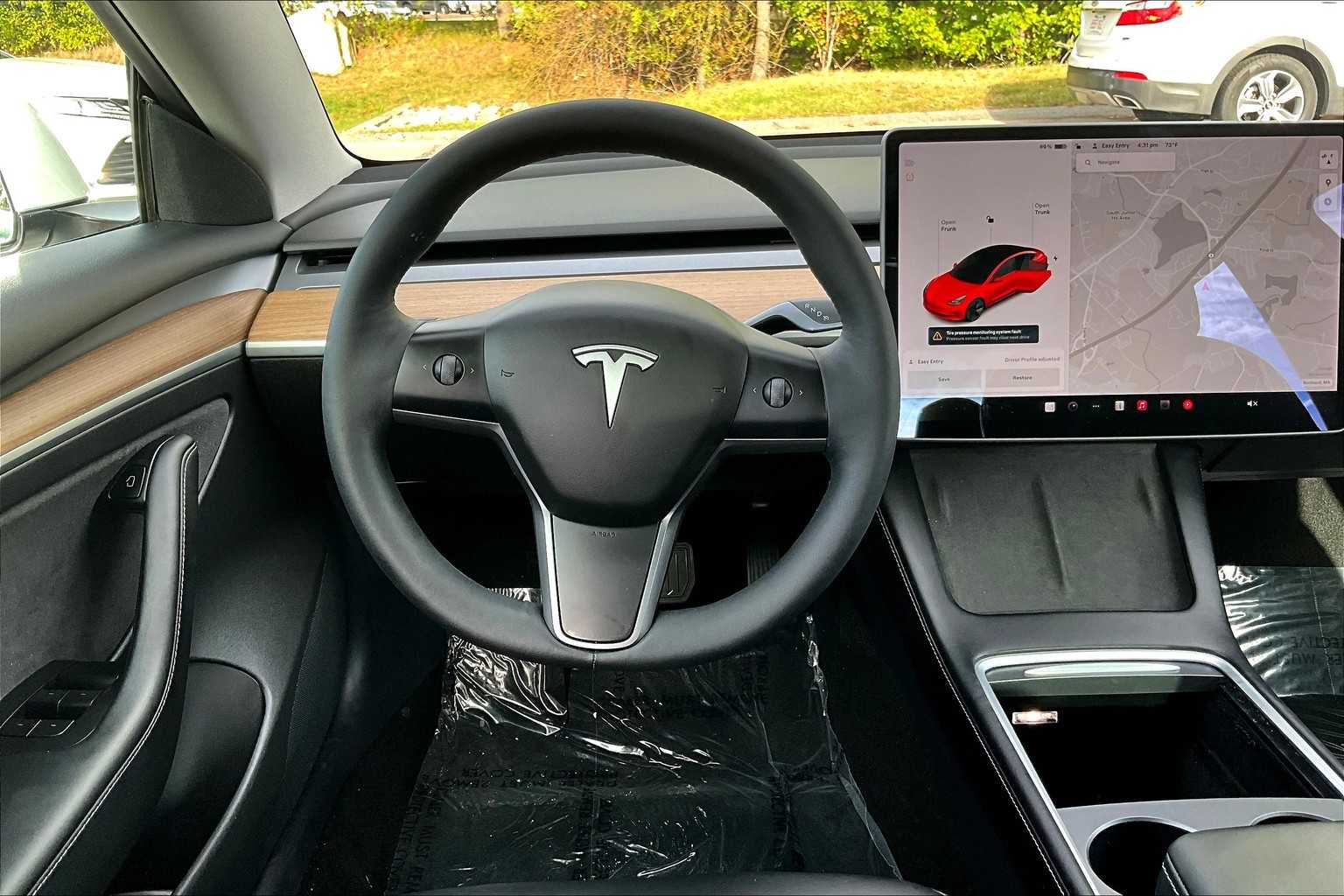 2022 Tesla Model 3 Long Range photo 5