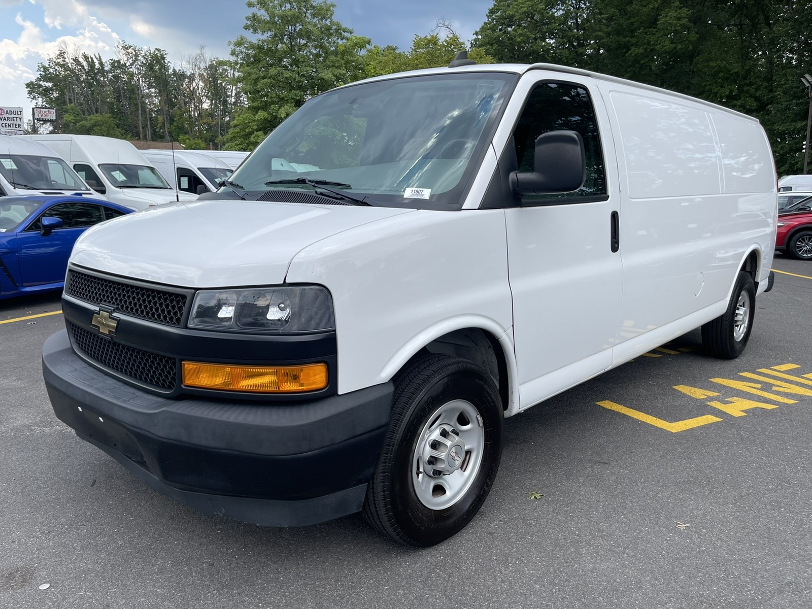 2019 Chevrolet Express Cargo Van photo 4