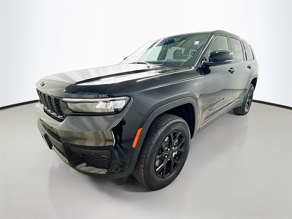 2025 Jeep Grand Cherokee Altitude X photo 3