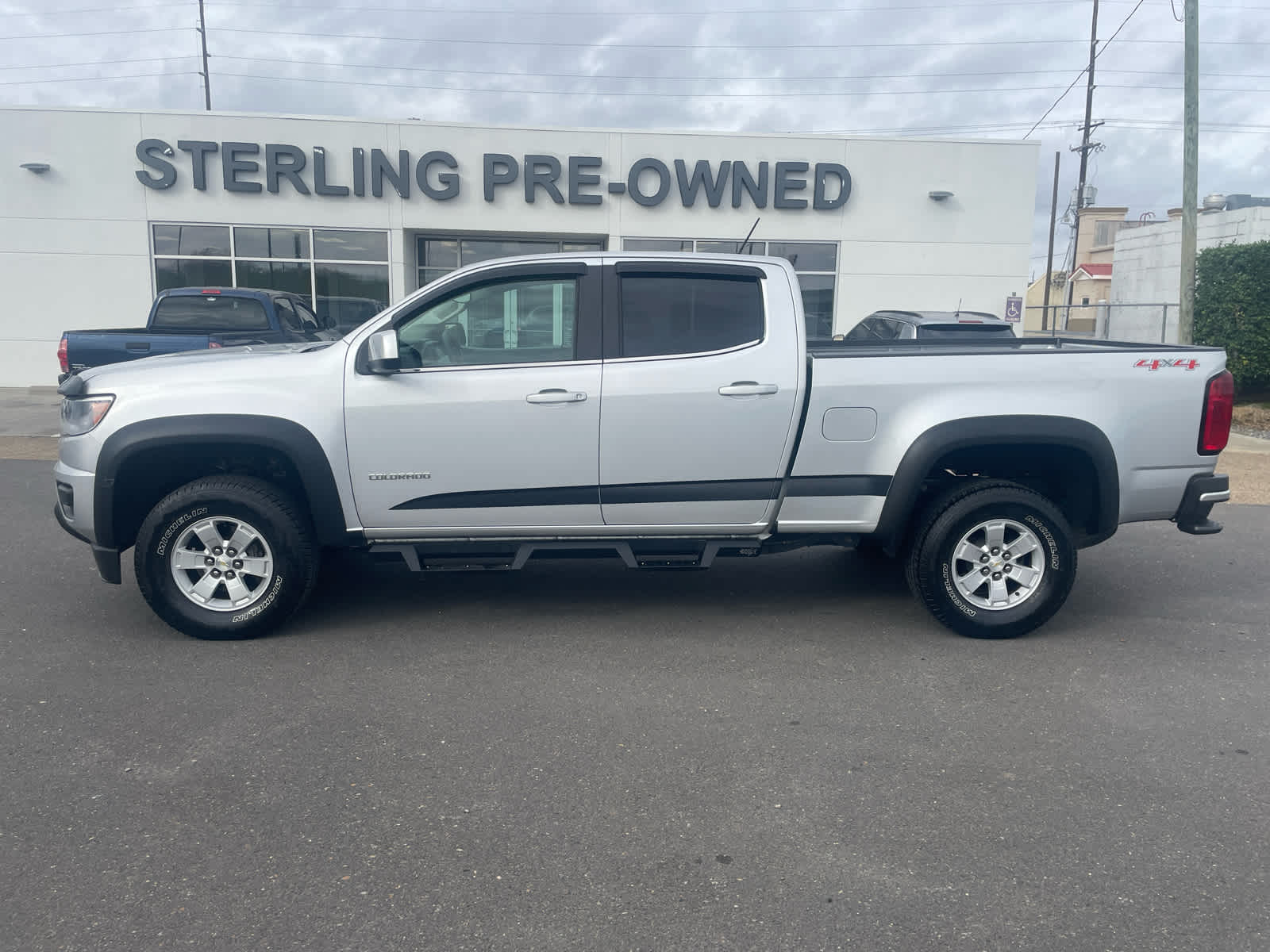 2020 Chevrolet Colorado Work Truck's photo