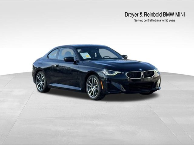 2025 BMW 2 Series 230i's photo
