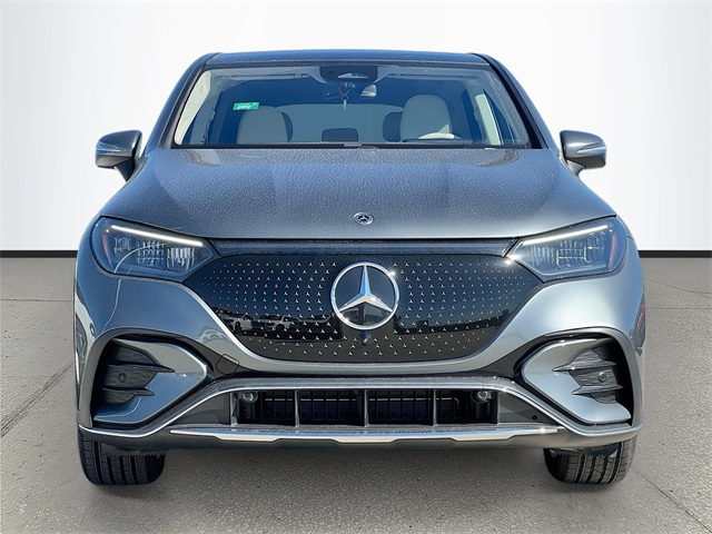2025 Mercedes Benz EQE SUV 350 4MATIC photo 2