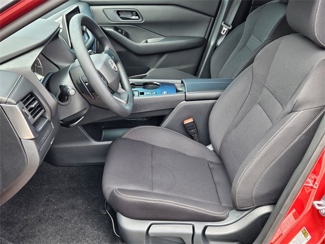 2026 Nissan Rogue S photo 6