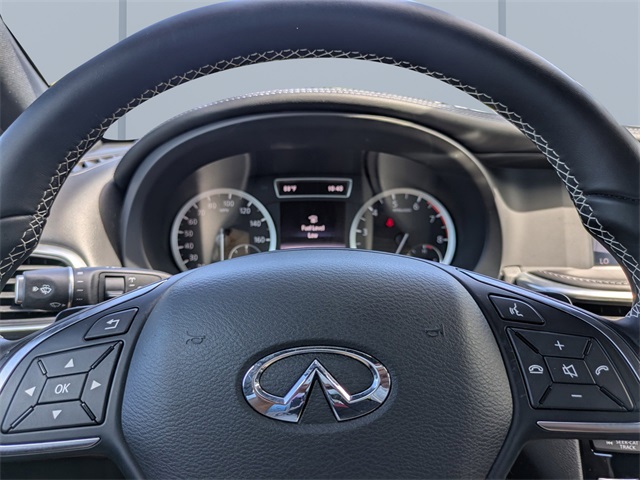 2019 Infiniti QX30 Sport photo 27