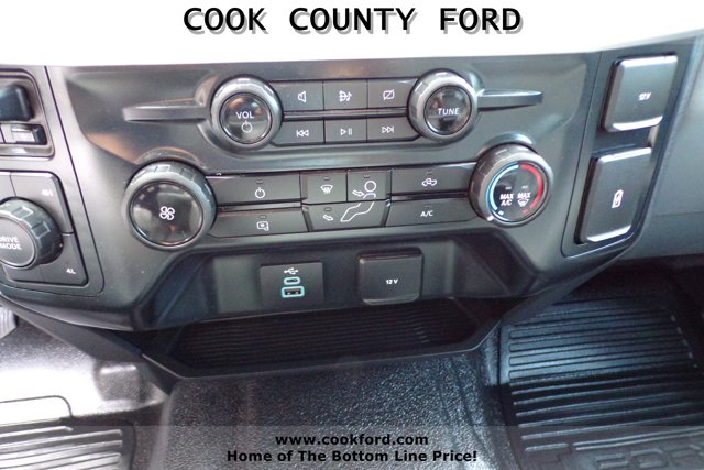 2023 Ford F-250 XL photo 3