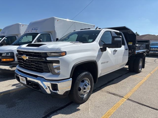 2025 Chevrolet Silverado 3500HD Work Truck's photo