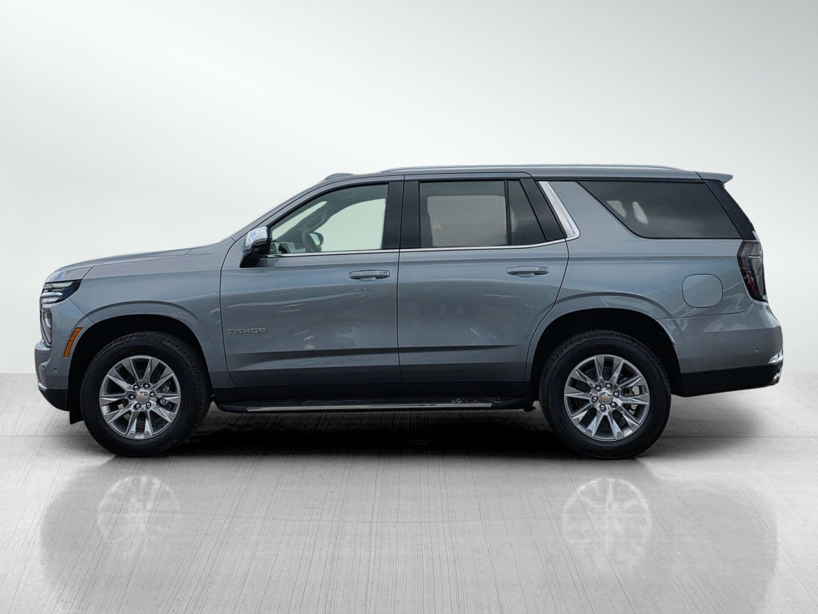 2026 Chevrolet Tahoe Premier photo 4