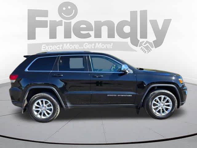 2021 Jeep Grand Cherokee Laredo E photo 3