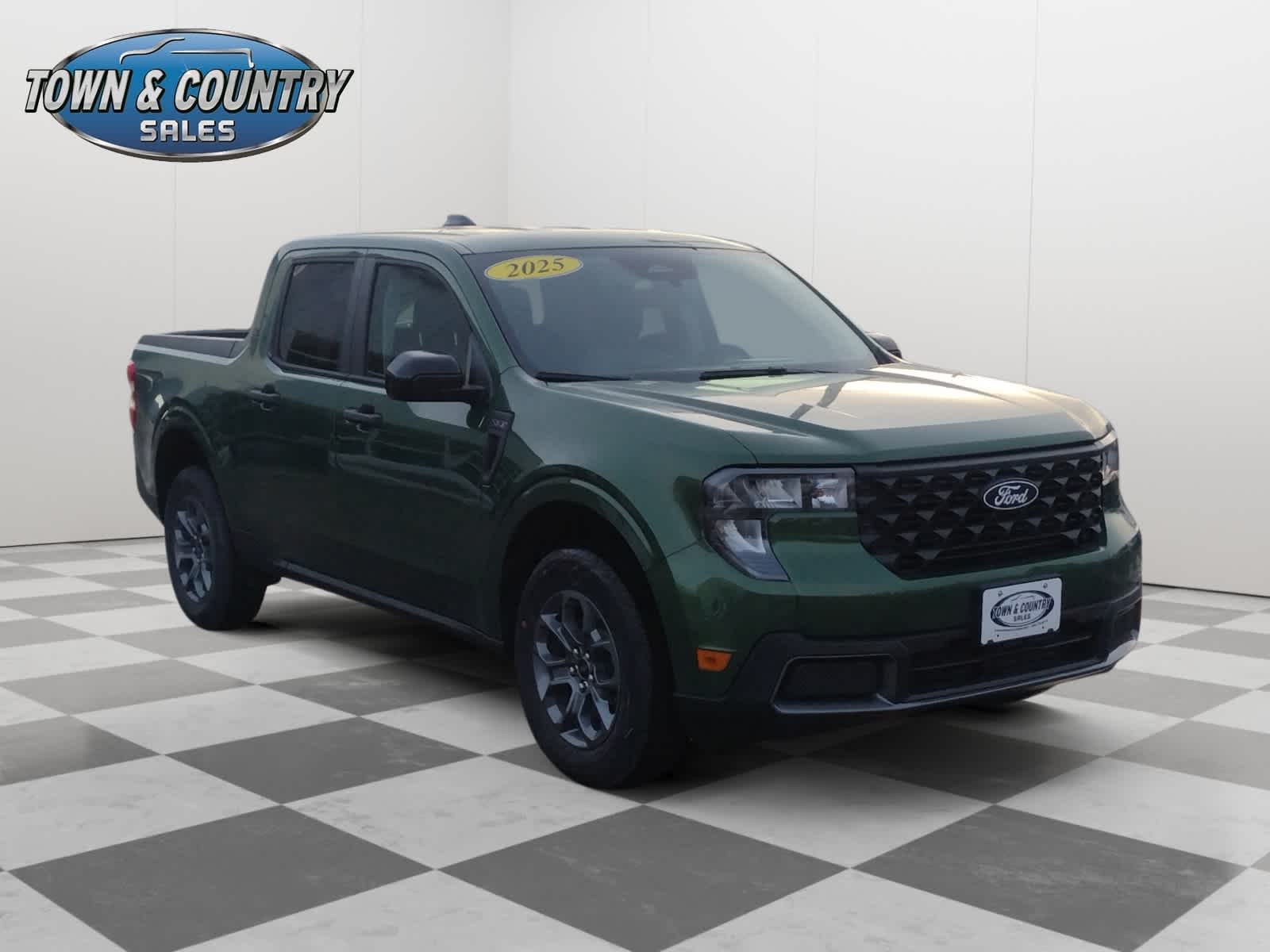 2025 Ford Maverick XLT's photo