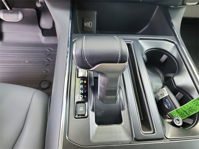 2025 Ford F-150 Lightning photo 22