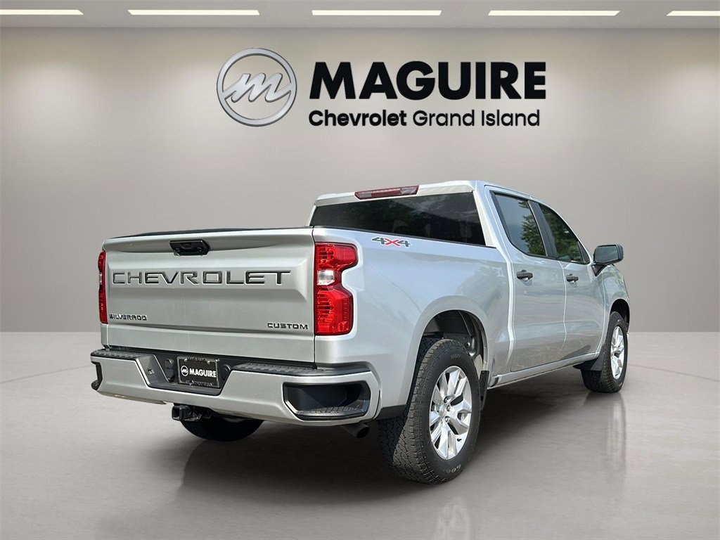 2022 Chevrolet Silverado 1500 Custom photo 7