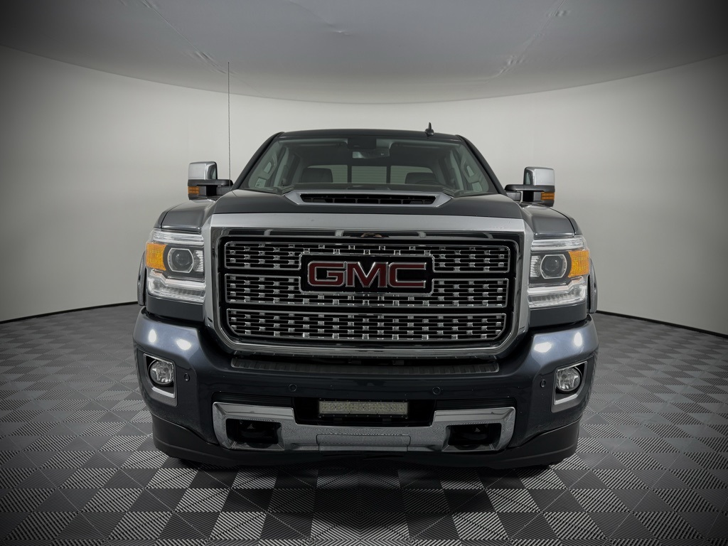 2019 Gmc Sierra HD Denali photo 8