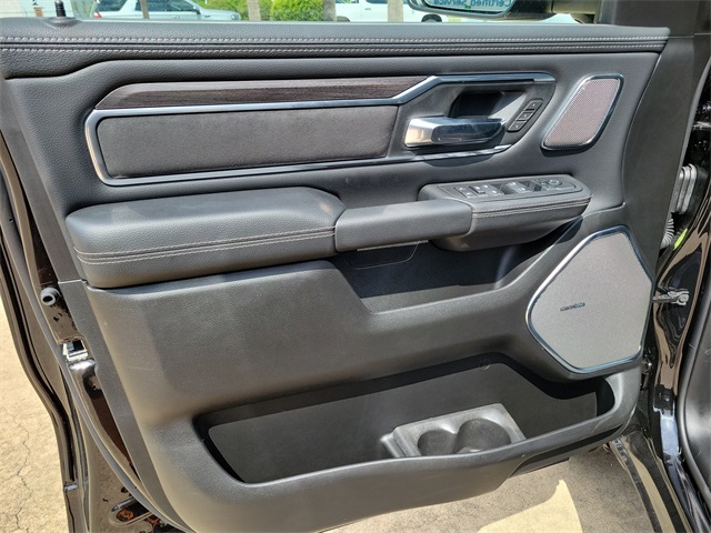 2025 Ram 1500 Laramie photo 13