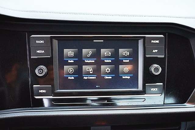 Used 2024 Black Volkswagen 1.5T SE image 23