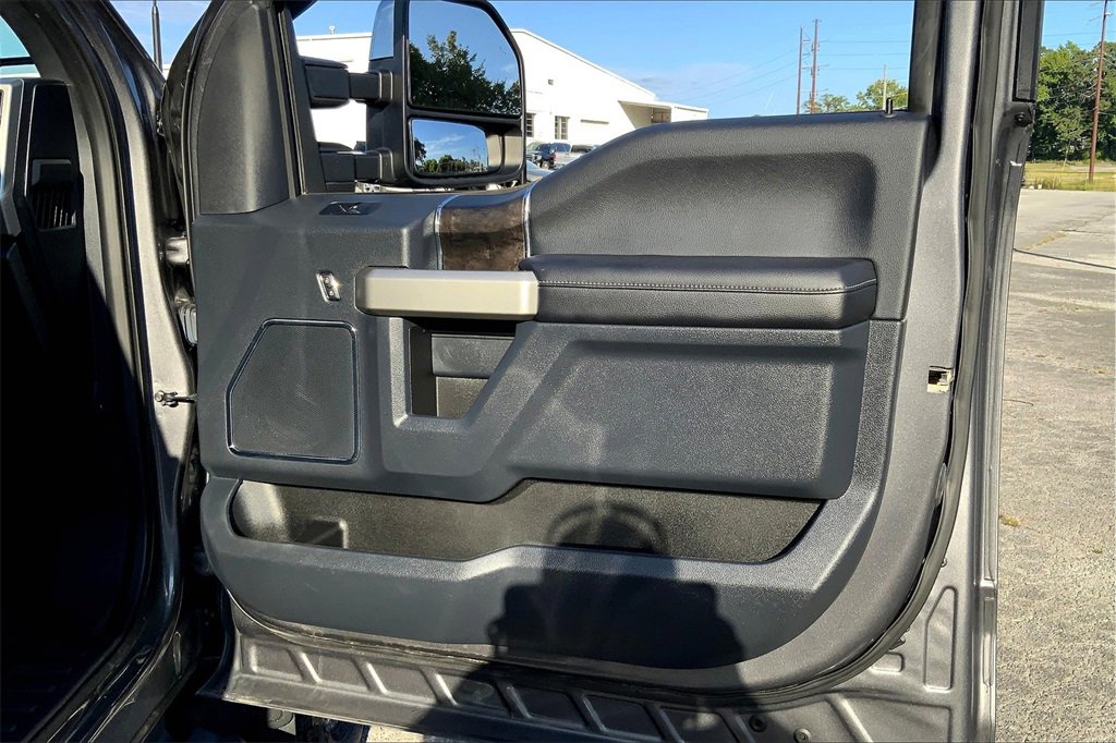 2022 Ford F-350 XL photo 23