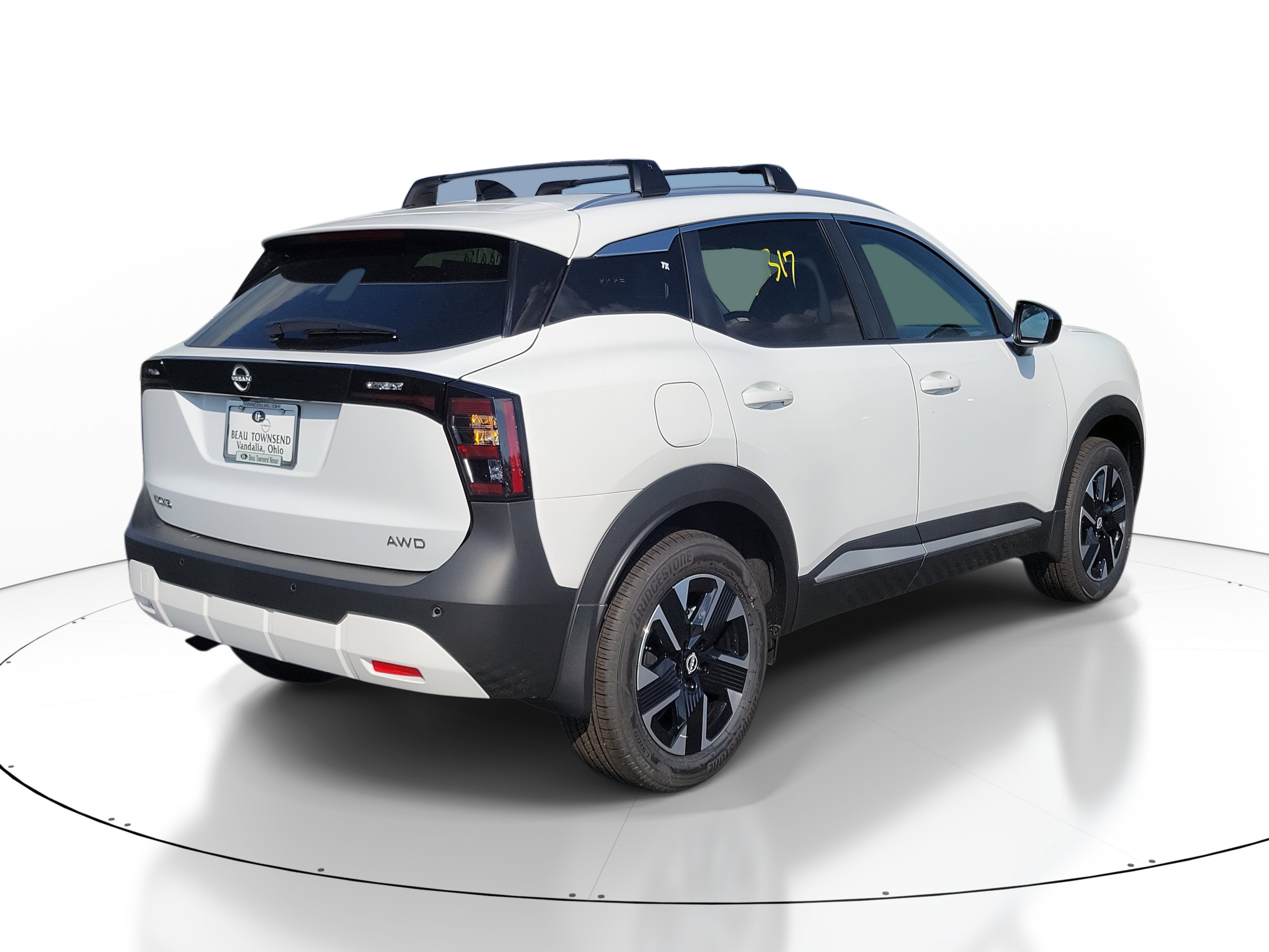 2026 Nissan Kicks SV photo 3