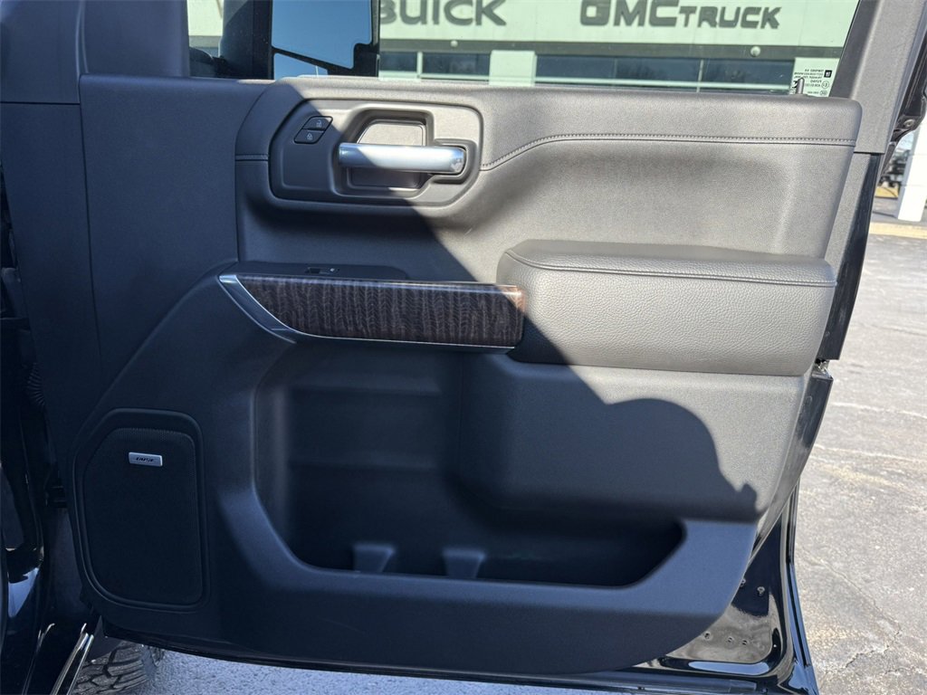 2021 GMC SIERRA - Image 37