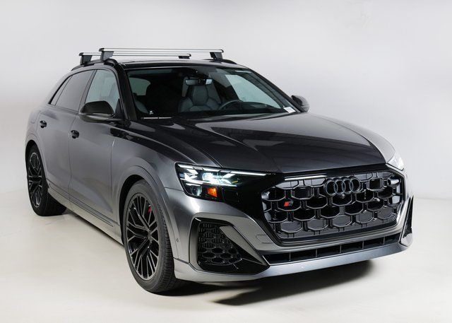 2026 Audi SQ8 Prestige's photo