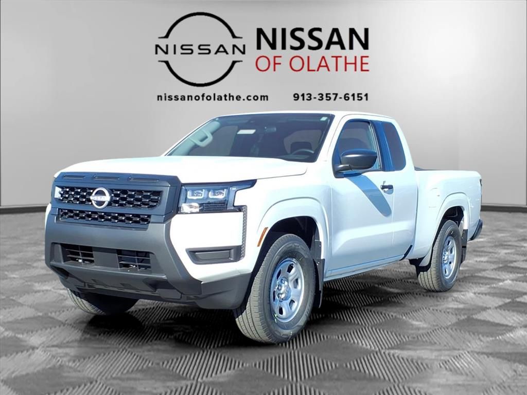 2026 Nissan Frontier S's photo