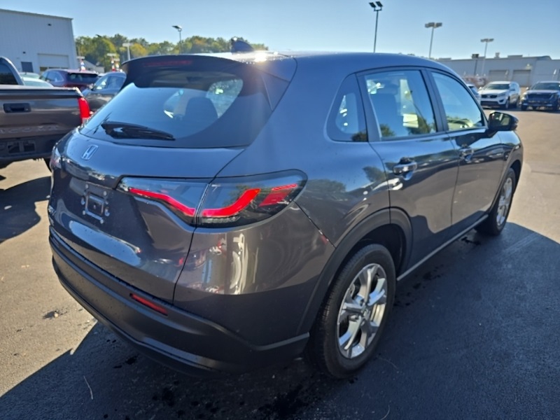2023 Honda HR-V LX photo 7