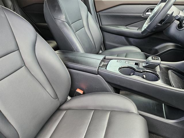 2023 Nissan Rogue S photo 10
