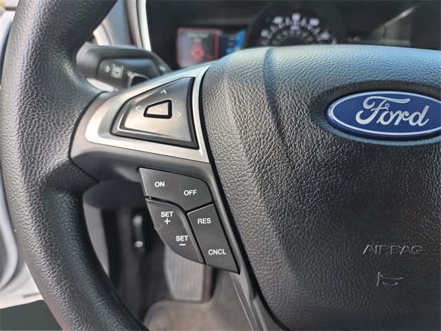 2020 Ford Fusion SE photo 10