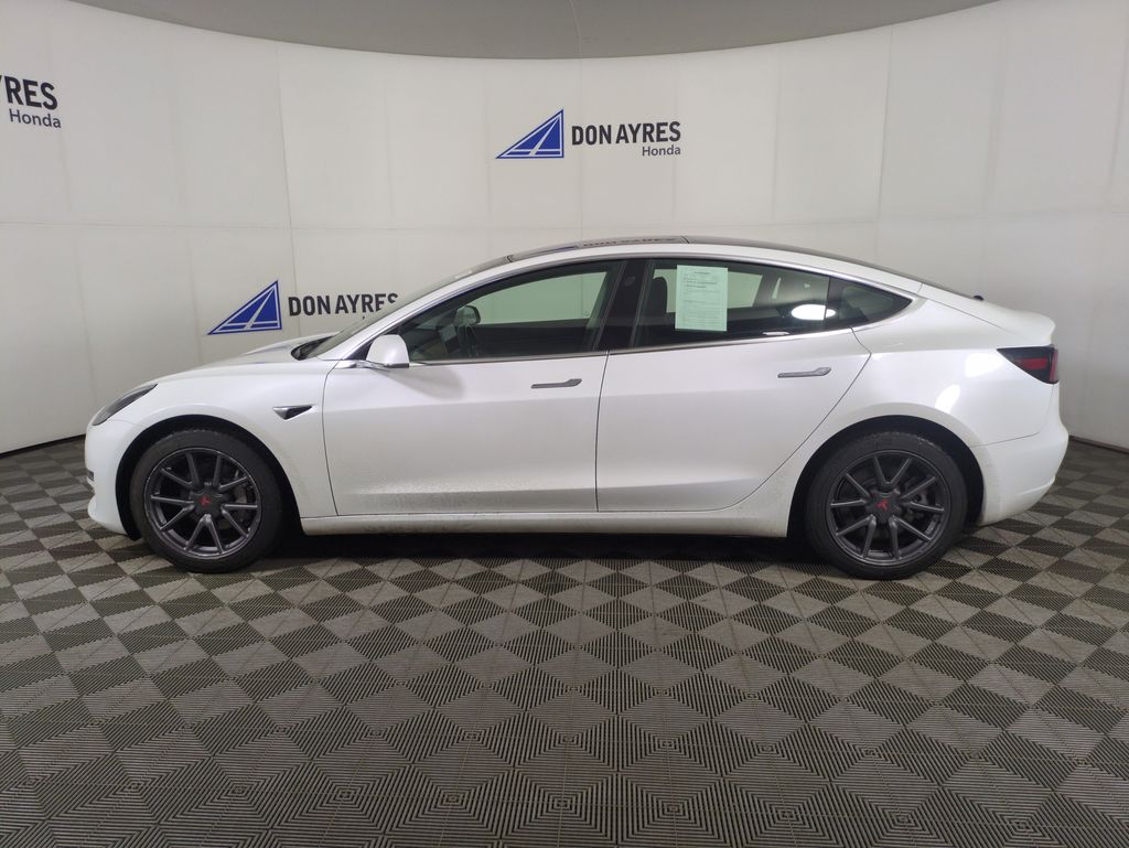 Used 2019 Tesla Model 3 Mid Range with VIN 5YJ3E1EA5KF310056 for sale in Fort Wayne, IN