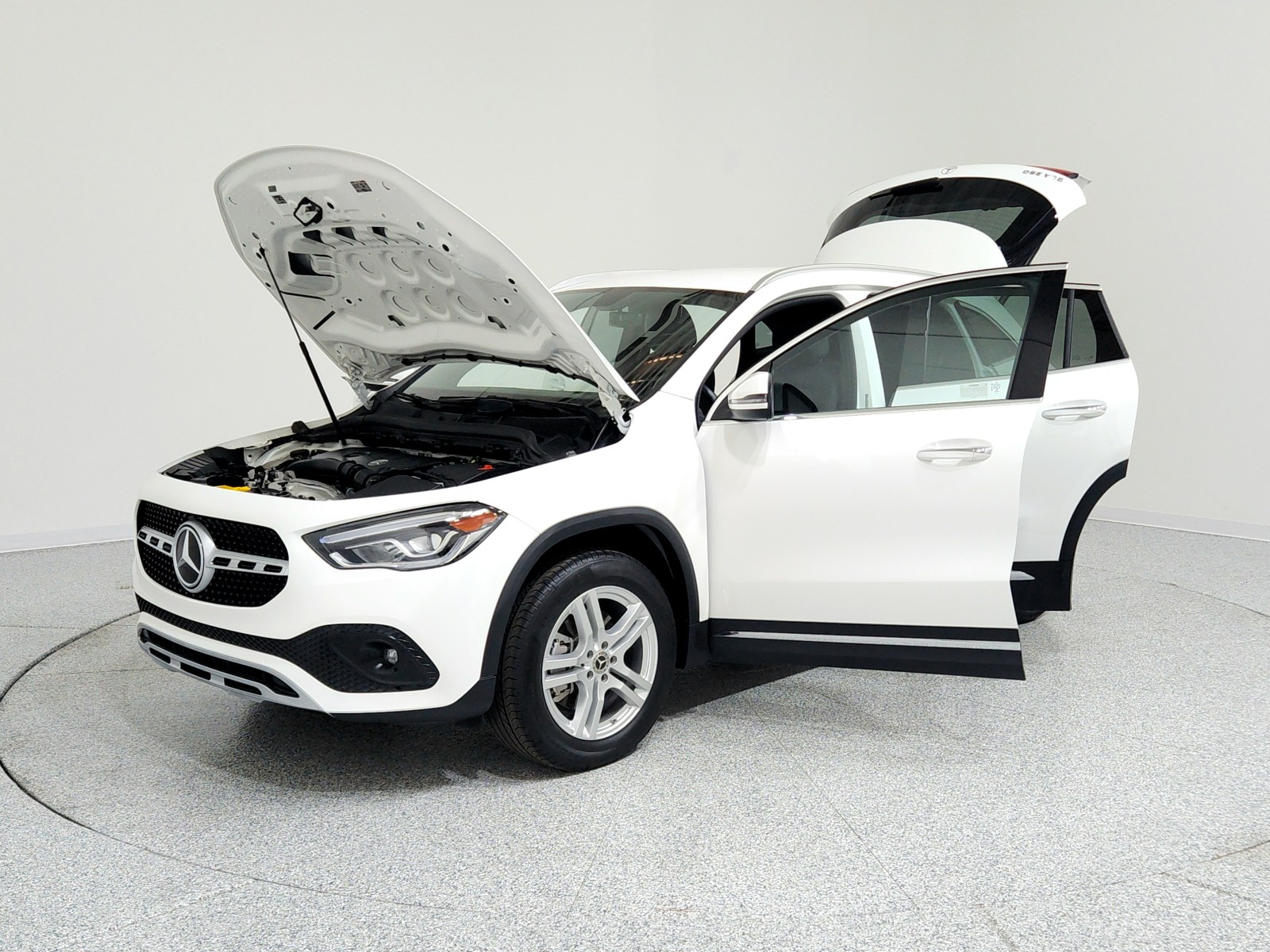 2023 Mercedes Benz GLA 250 photo 12