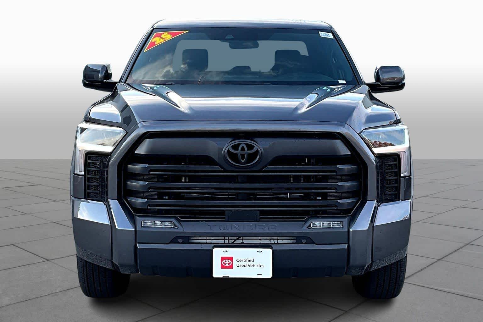 2025 Toyota Tundra SR5 photo 3