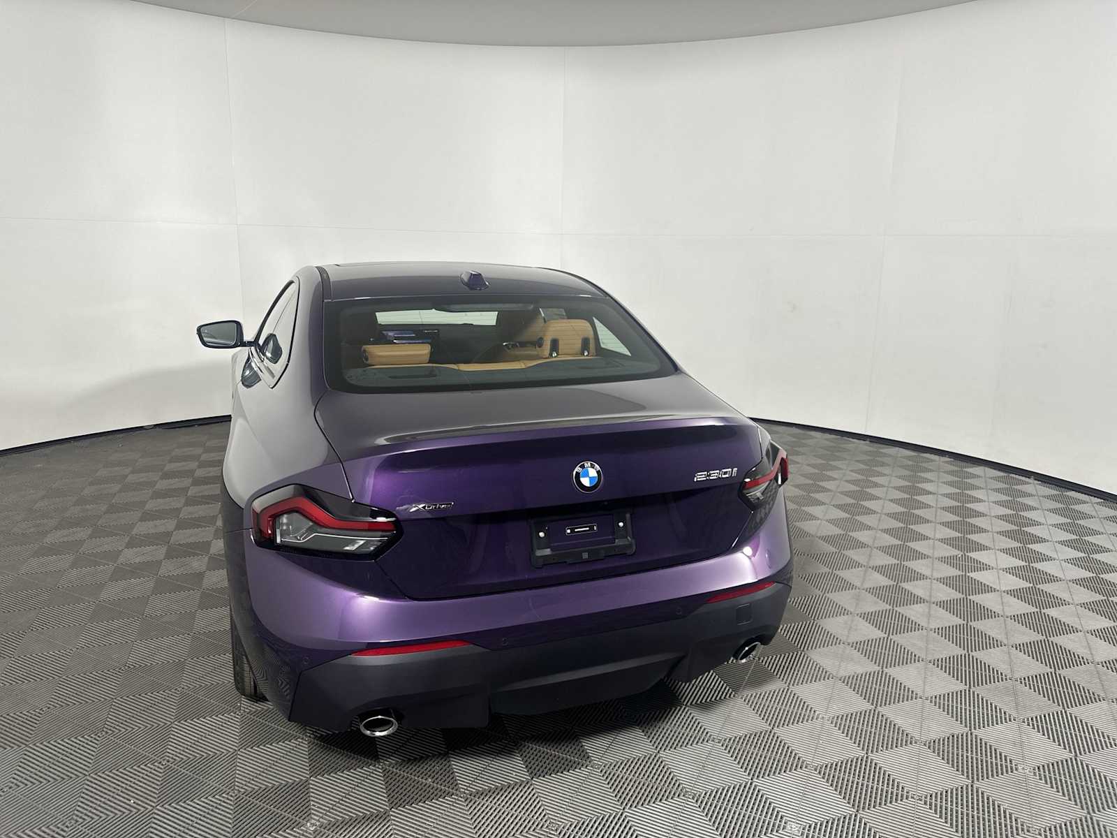 2025 Bmw 230i xDrive photo 3