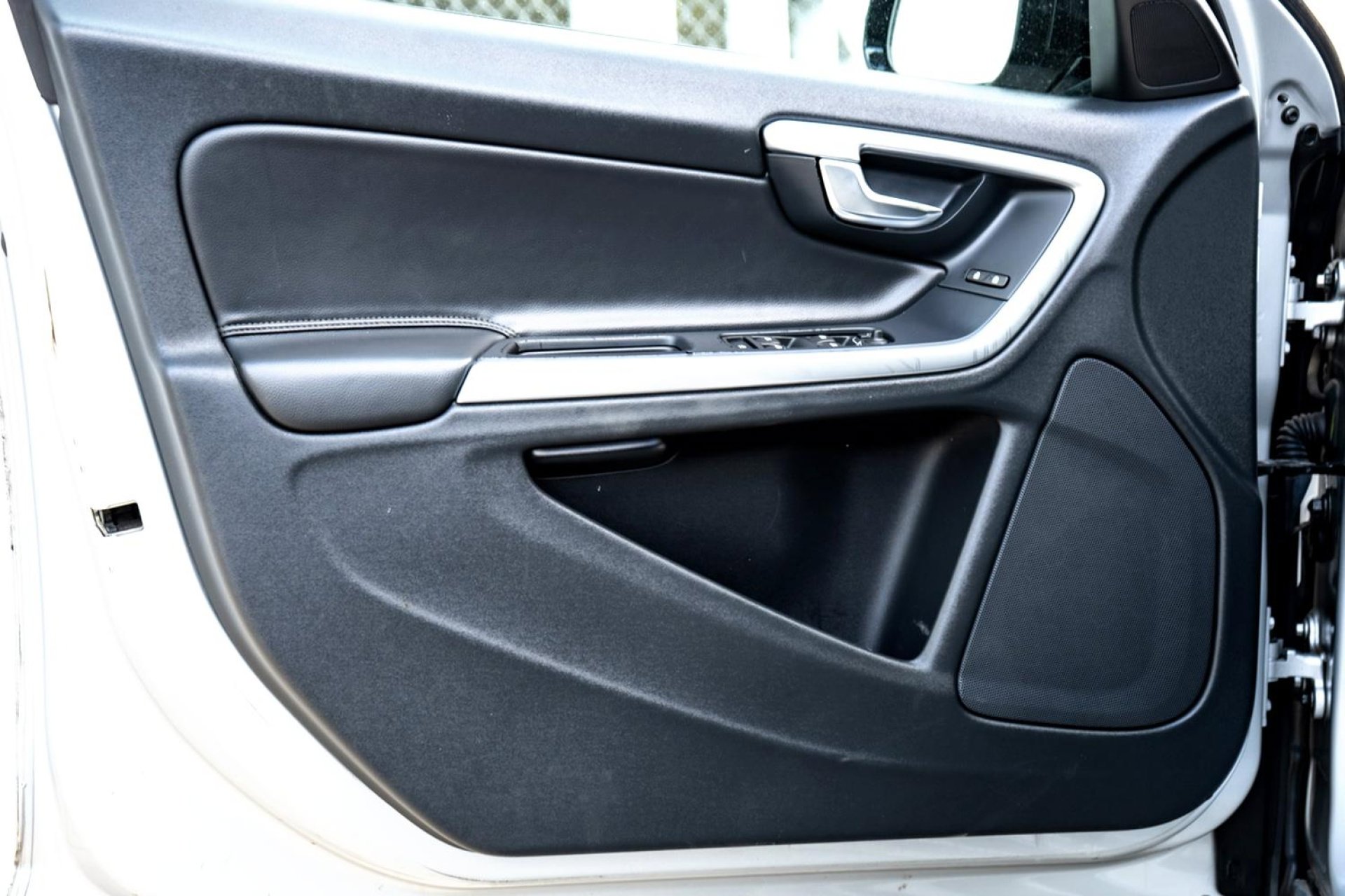 2018 Volvo V60 Cross Country T5 AWD photo 10