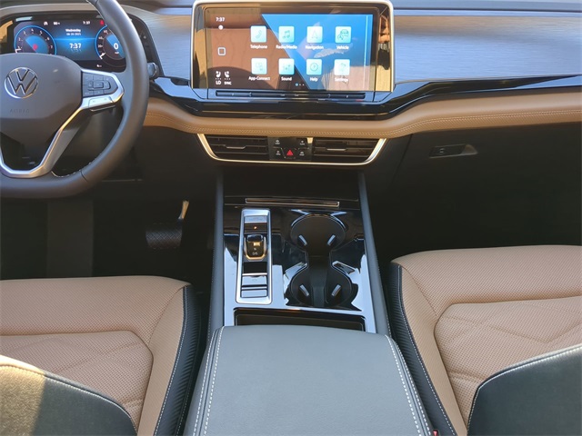 2026 Volkswagen Atlas Cross Sport SE Technology photo 16