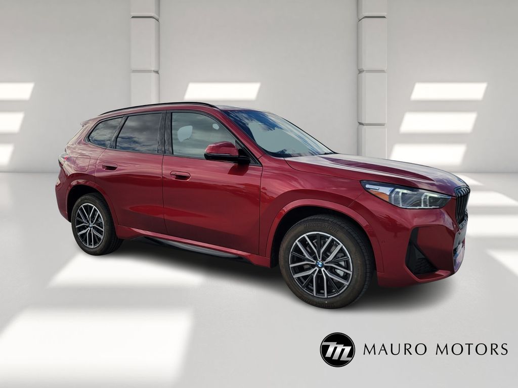 2026 BMW X1 28i's photo