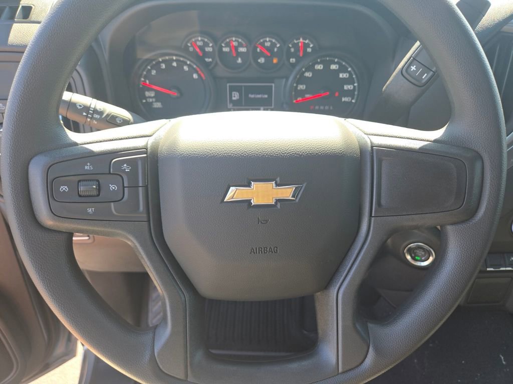 2026 Chevrolet Silverado 1500 Custom photo 9