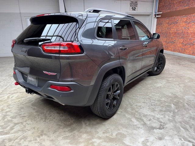 2017 Jeep Cherokee Trailhawk photo 3