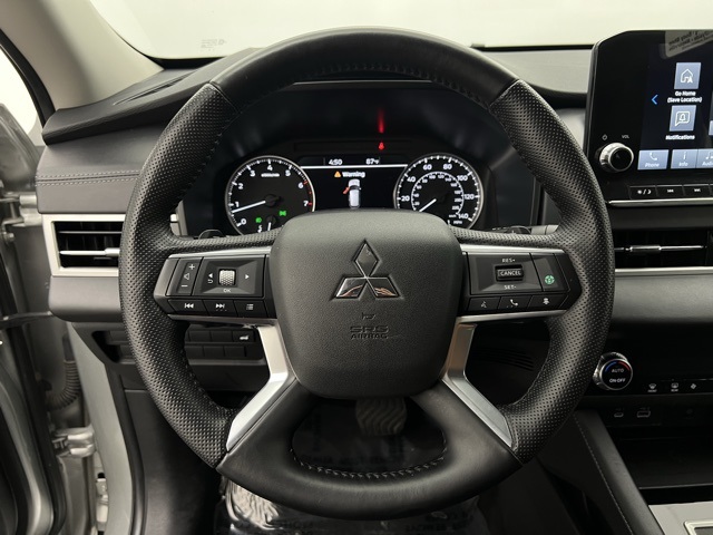 2024 Mitsubishi Outlander SE Ralliart photo 18