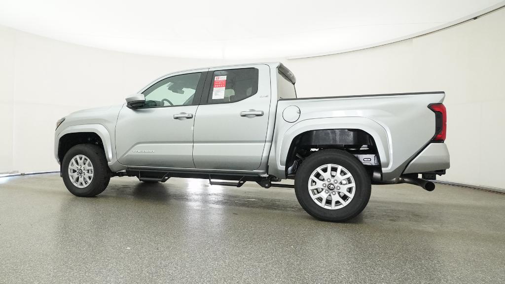 2025 Toyota Tacoma SR5 4x4 Double Cab photo 12