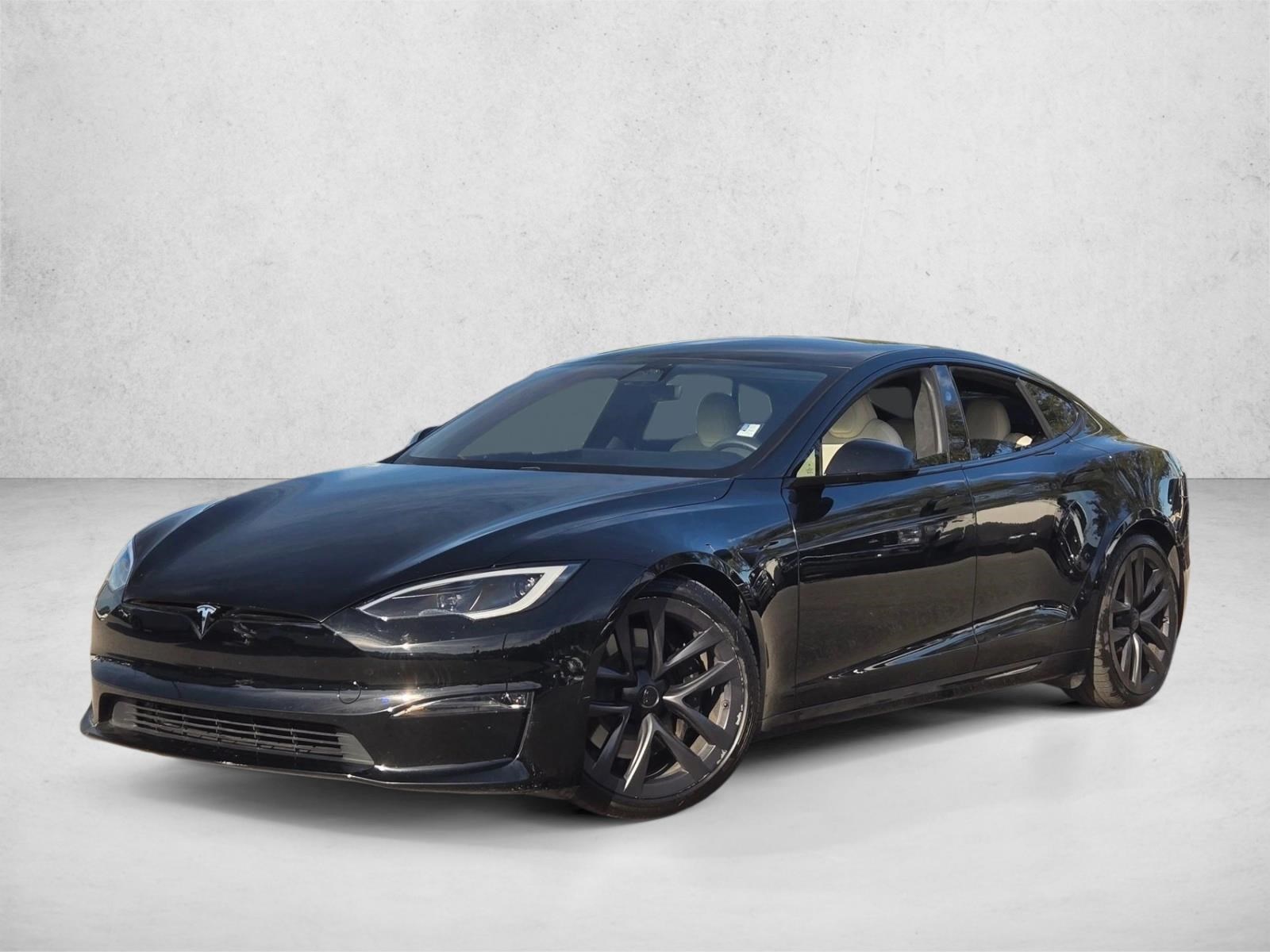 2023 Tesla Model S's photo