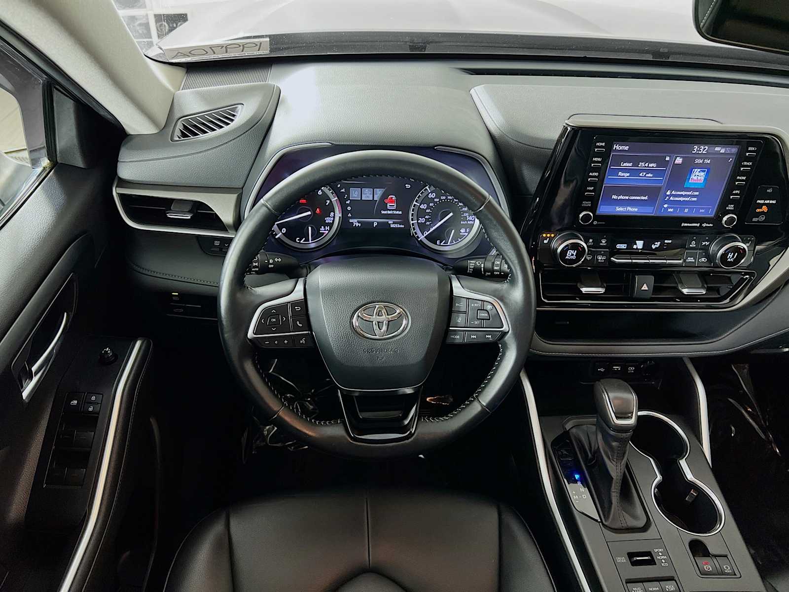 2020 Toyota Highlander XLE photo 22