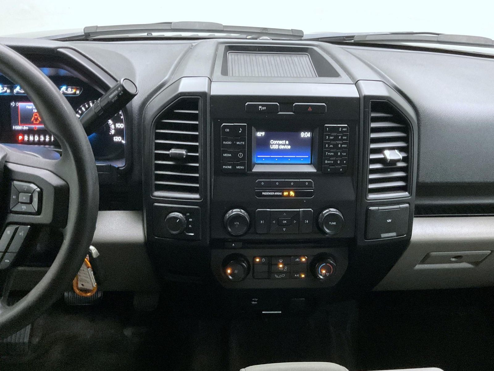 2017 Ford F-150 XL photo 10