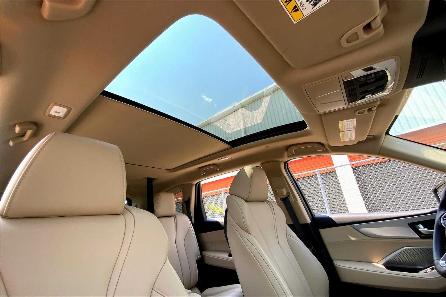 2025 Acura MDX SH-AWD photo 24