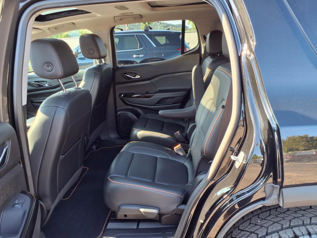 2022 Gmc Acadia AT4 photo 12