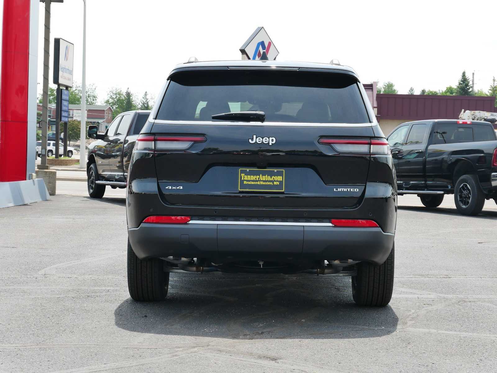 2025 Jeep Grand Cherokee Limited photo 6
