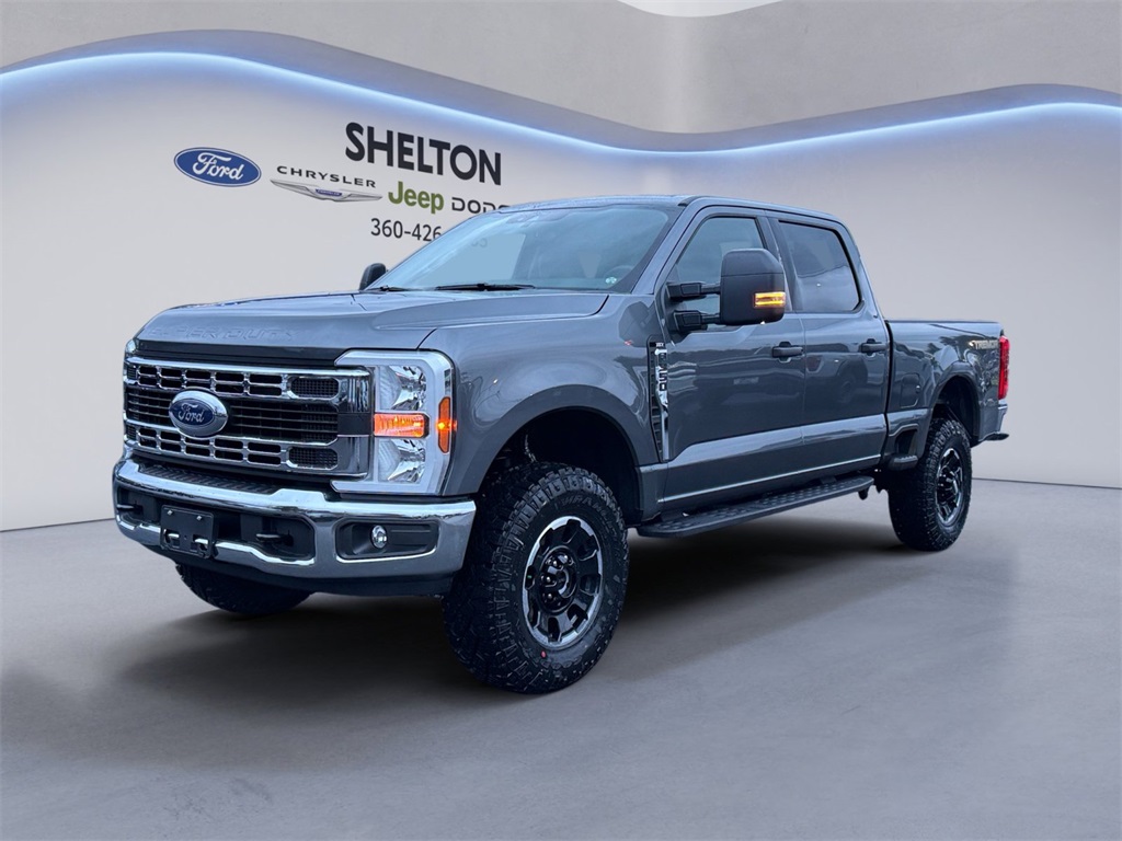 2026 Ford F-350 Super Duty XLT's photo