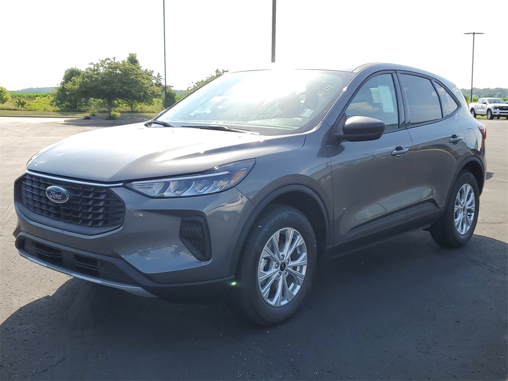 2025 Ford Escape Active photo 2