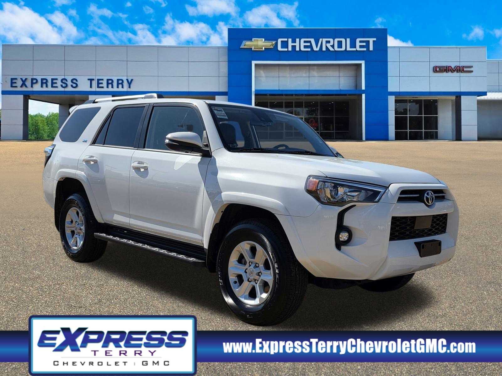 2024 Toyota 4Runner SR5 Premium's photo