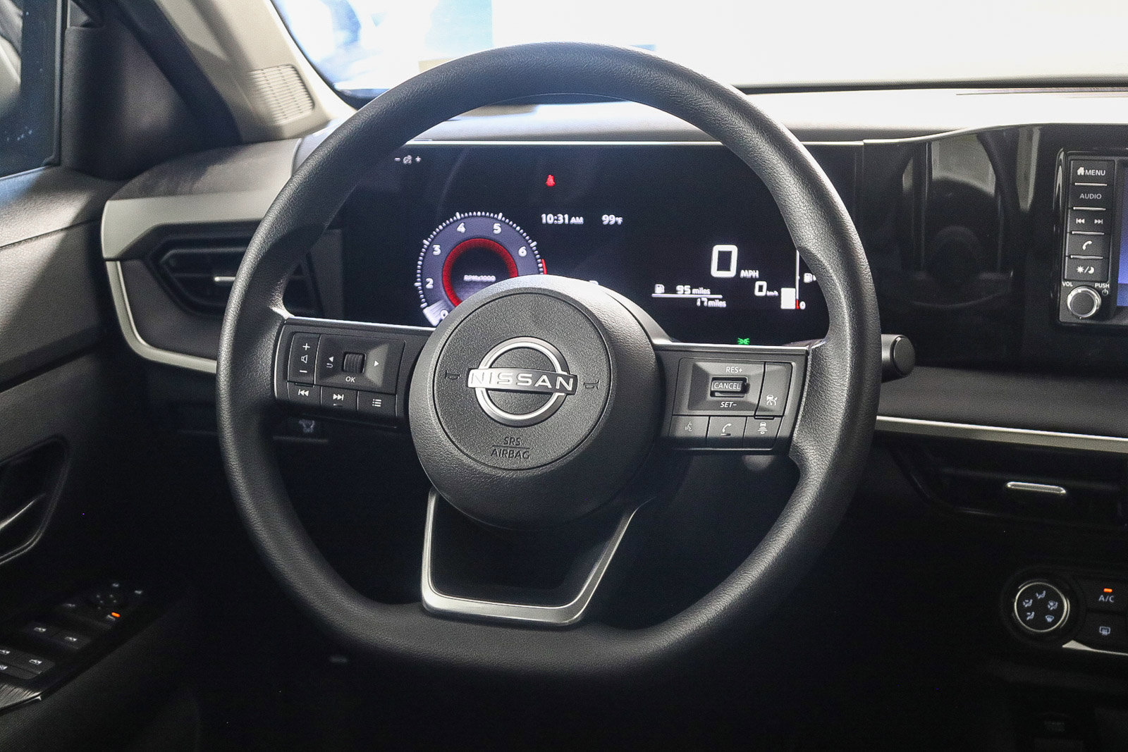 2025 Nissan Kicks S photo 16