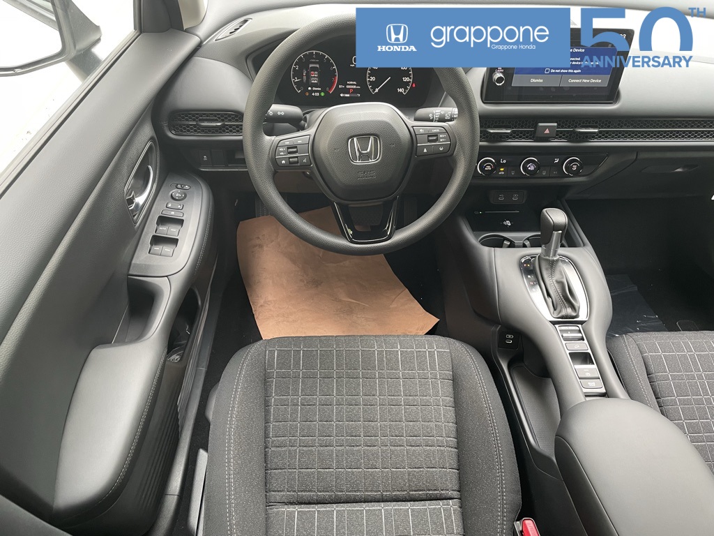 2026 Honda HR-V LX photo 7
