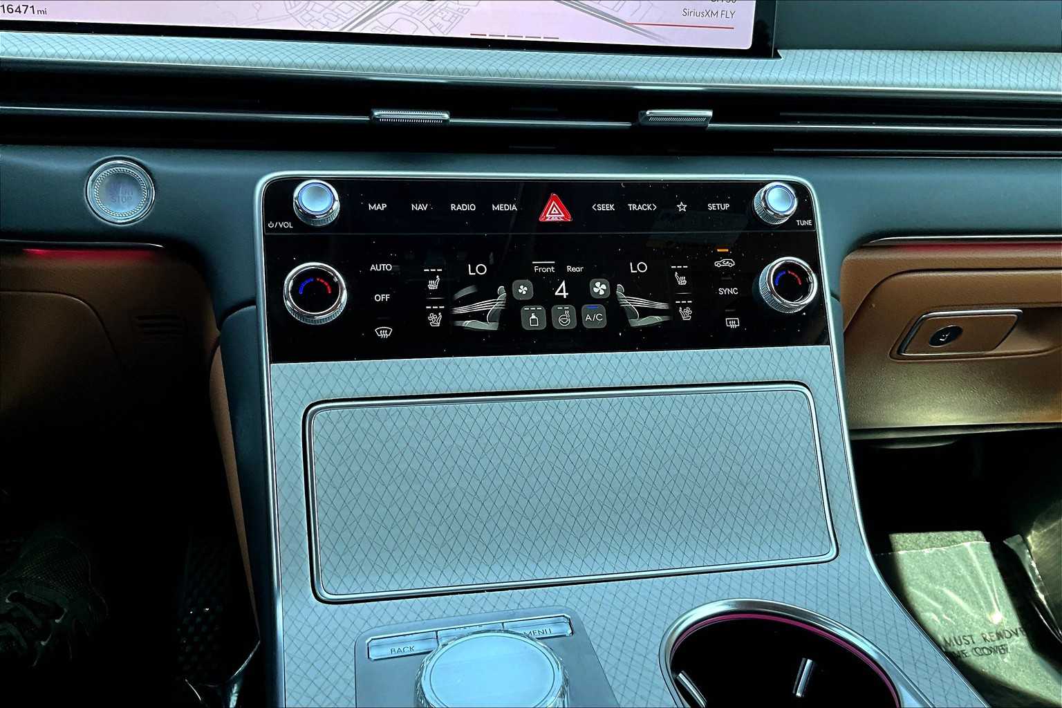 2025 Genesis GV80 Advanced photo 32